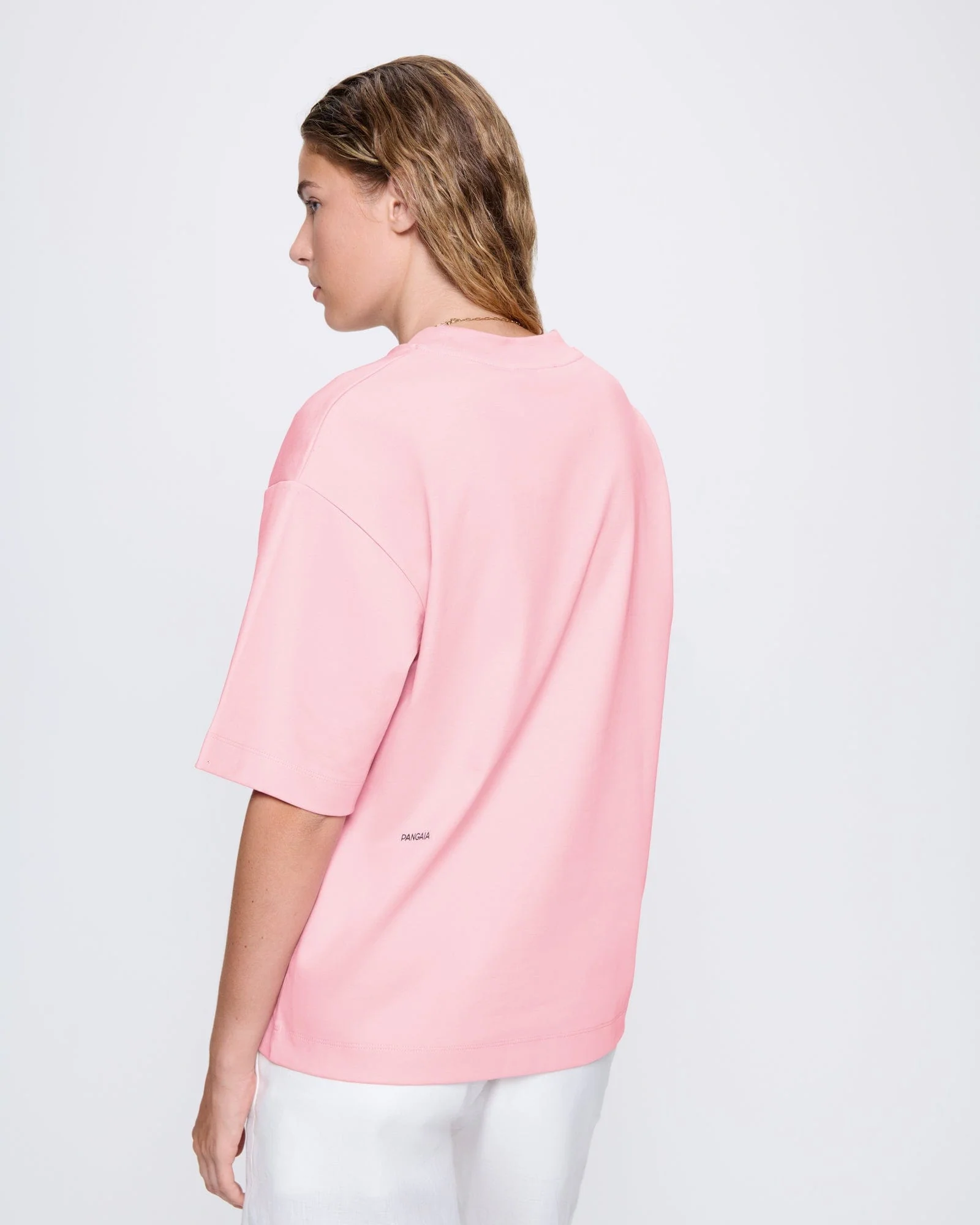 Womens Interlock Oversized T-Shirt—Sakura Pink - Image 5